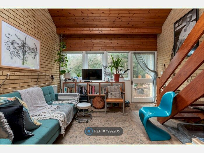 2 Bedroom Maisonette To Rent In Beckenham Place Park, Beckenham, BR3