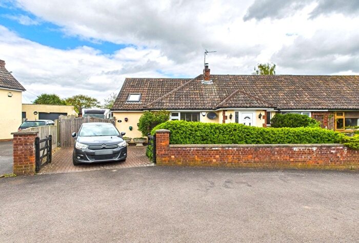 4 Bedroom Semi-detached Bungalow For Sale In Archstone Avenue, Chilton Trinity, Bridgwater, TA5