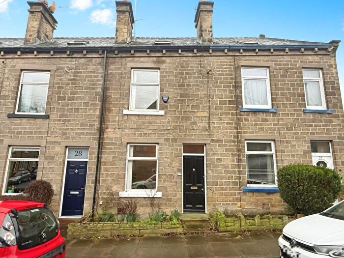 4 Bedroom Terraced House To Rent In Belgrave Road, Bingley, BD16