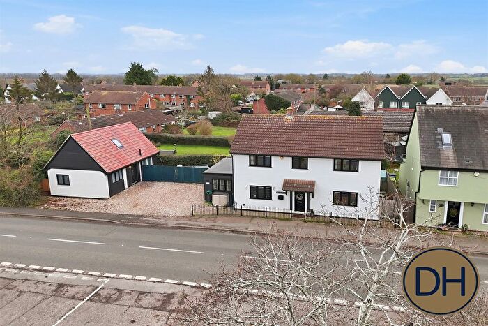 6 Bedroom Detached House For Sale In Dunmow Road, Leaden Roding, Dunmow, Essex, CM6