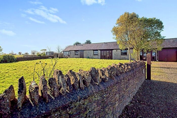 3 Bedroom Barn Conversion For Sale In Cold Ashton, Chippenham, SN14