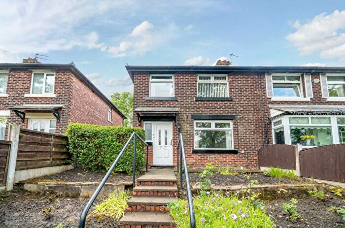 3 Bedroom Semi-Detached House For Sale In Rowley Street, Ashton-under-Lyne, Greater Manchester, OL6