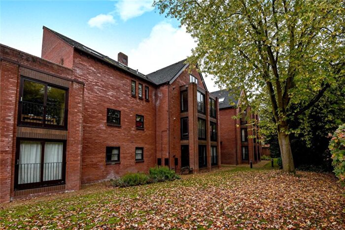 2 Bedroom Apartment To Rent In Apsley Court, Summertown, OX2