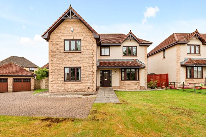 4 Bedroom Detached House To Rent In Tryst Park, Larbert, Falkirk, FK5