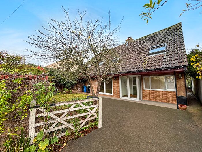 5 Bedroom Detached House For Sale In Mill Road, Lode, CB25