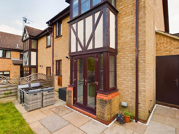 1 Bedroom End Of Terrace House For Sale In The Pastures, Hemel Hempstead, HP1