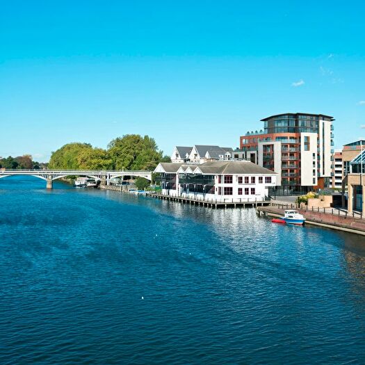 1 Bedroom Flat To Rent In Water Lane, Kingston Upon Thames, KT1