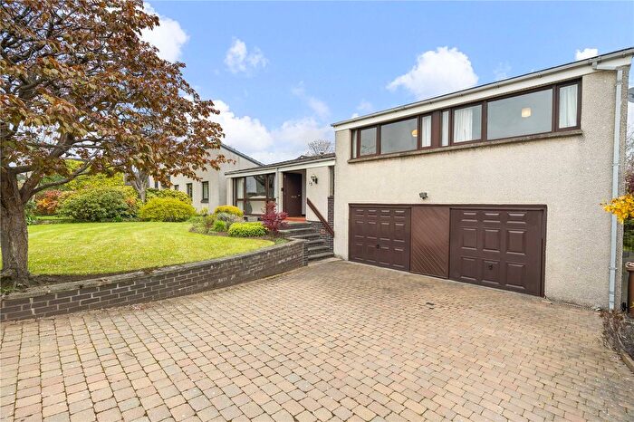 5 Bedroom Detached House For Sale In Burnbrae, Corstorphine, Edinburgh, EH12