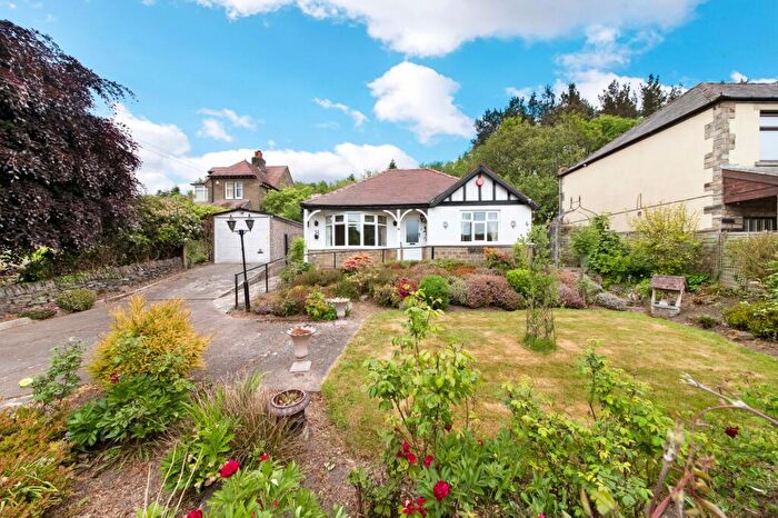 2 Bedroom Detached Bungalow For Sale In Abbey Road, Shepley, HD8