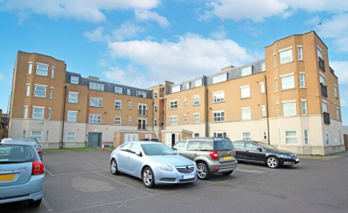 2 Bedroom Flat To Rent In Turner Heights, Zion Place, Margate, Kent, CT9