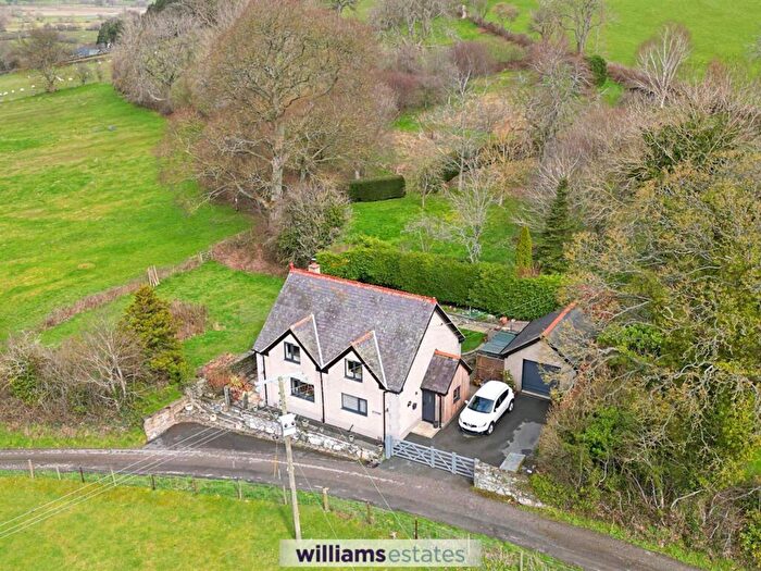 3 Bedroom Detached House For Sale In Cynwyd, Corwen, LL21