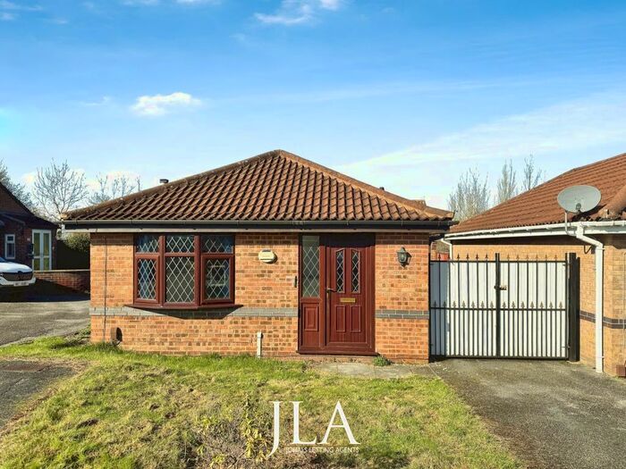 2 Bedroom Bungalow To Rent In Bluebell Drive, Leicester, LE2