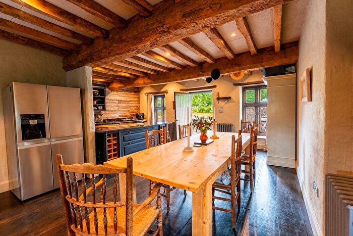 4 Bedroom Detached House For Sale In Brecon, LD3