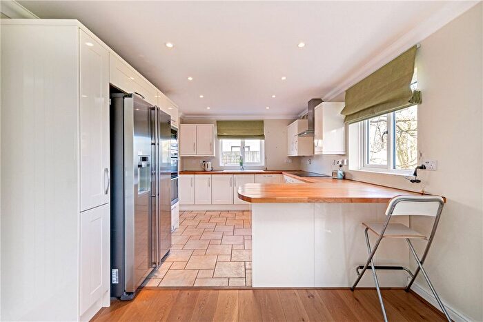 4 Bedroom Detached House For Sale In Spicers Close, West Wratting, Cambridge, CB21