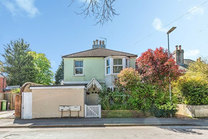 3 Bedroom Cottage For Sale In Chievely Cottages, St. Leonards-On-Sea, TN38