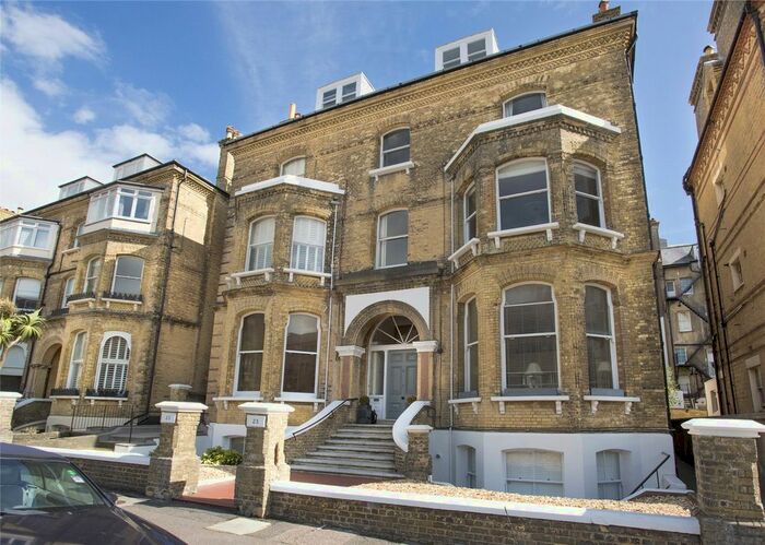 1 Bedroom Flat To Rent In Second Avenue, Hove, East Sussex, BN3