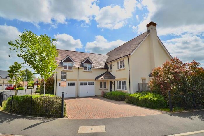 5 Bedroom Detached House For Sale In Gras Close, Bretforton, Evesham, WR11