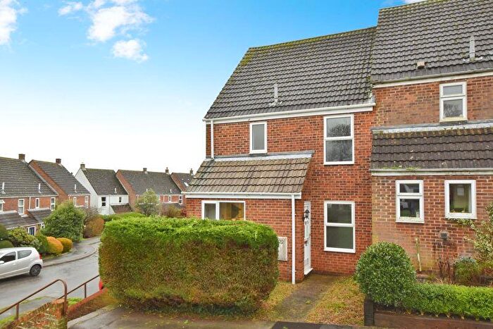 3 Bedroom End Of Terrace House For Sale In Saxon Leas, Salisbury ***Video Tour***, SP5