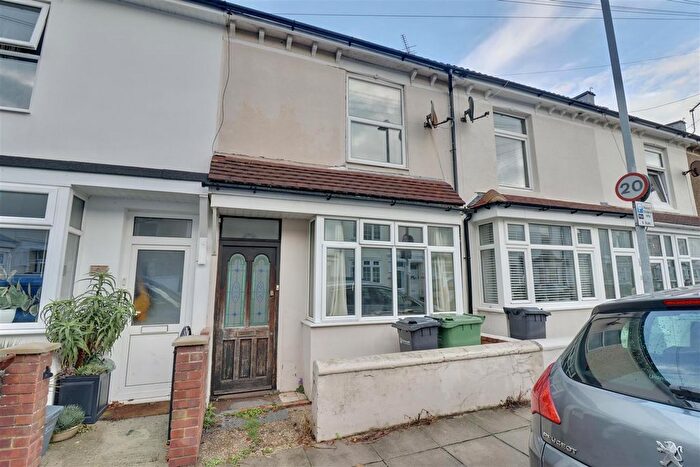 2 Bedroom Terraced House For Sale In Landguard Road, Southsea, PO4