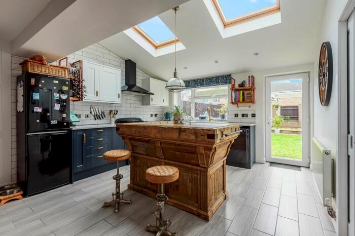 3 Bedroom End Of Terrace House To Rent In Wantage, Oxfordshire, OX12