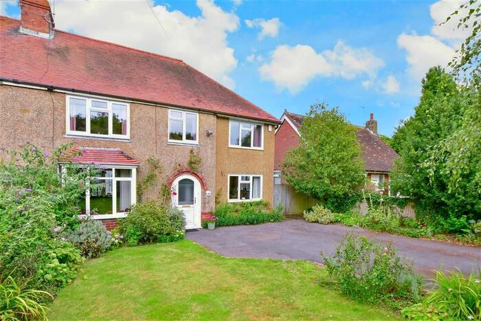 3 Bedroom Semi-Detached House For Sale In Cranbrook Road, Goudhurst, Tonbridge, Kent, TN17