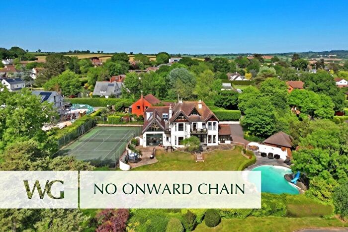 6 Bedroom Detached House For Sale In Exton, EX3