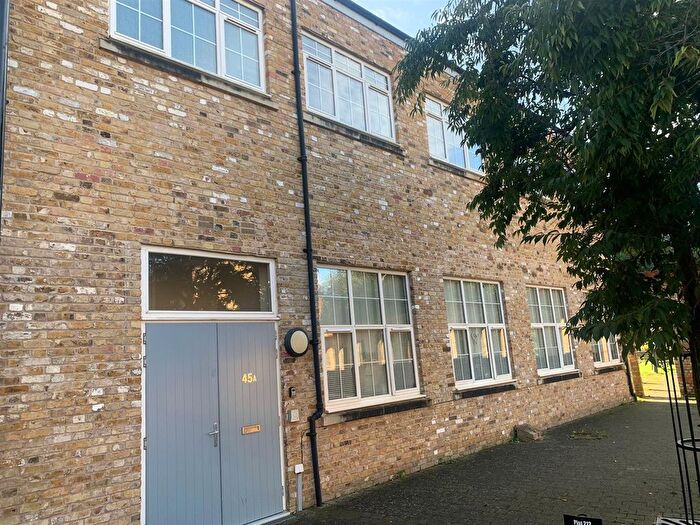 2 Bedroom Flat To Rent In Esparto Way, South Darenth, Dartford, DA4