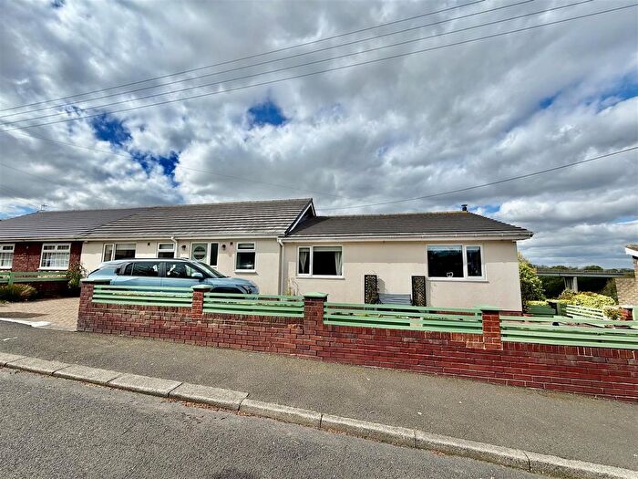 4 Bedroom Bungalow For Sale In River Neuk, Albion Street, South Hylton, Sunderland, SR4