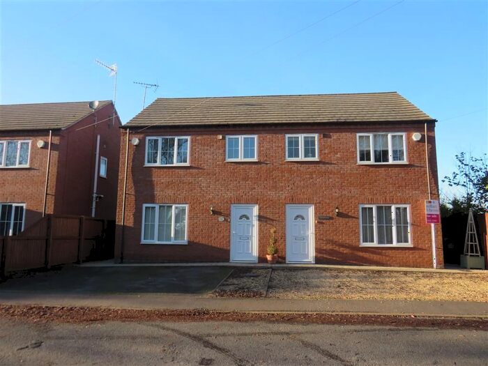 3 Bedroom Semi-Detached House To Rent In Lynn Road, Walton Highway, Wisbech, PE14