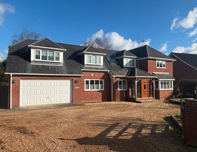 5 Bedroom Detached House To Rent In Church Road, Newtown, Fareham, PO17