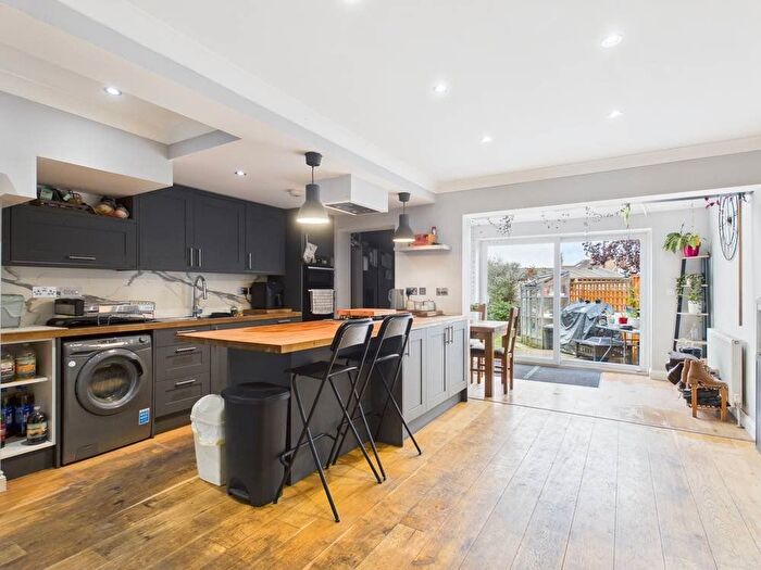 3 Bedroom Semi-Detached House For Sale In Staines Road West, Ashford, Surrey, TW15