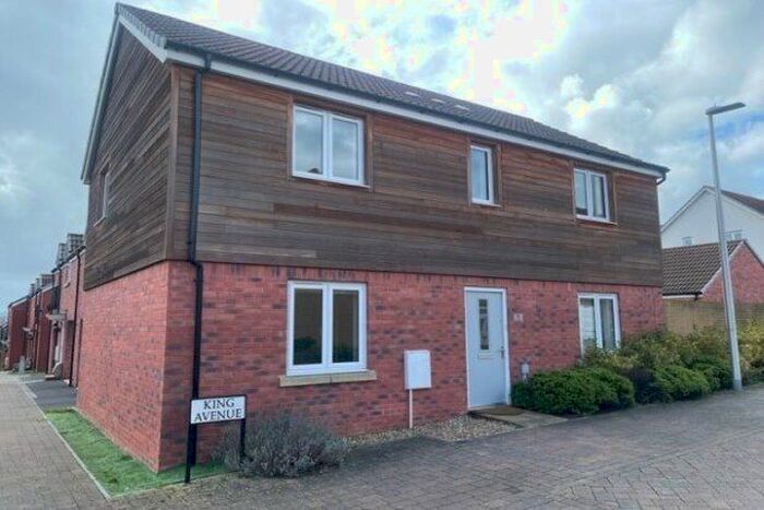 4 Bedroom Detached House To Rent In King Avenue, Exeter, EX2