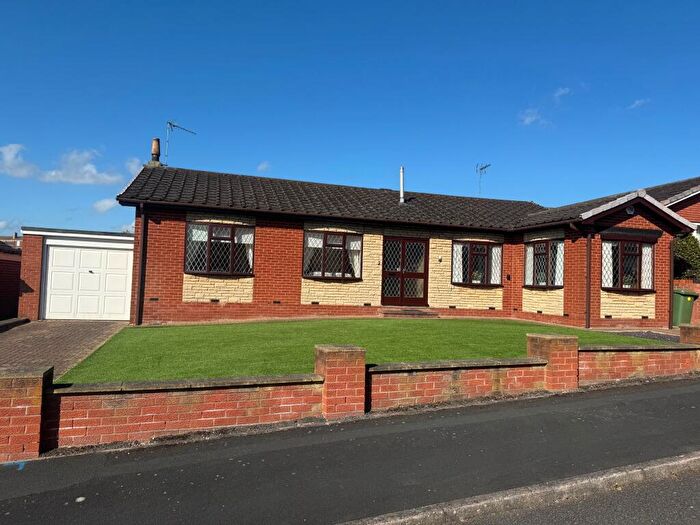 3 Bedroom Detached Bungalow For Sale In Bembridge, Worksop, S81