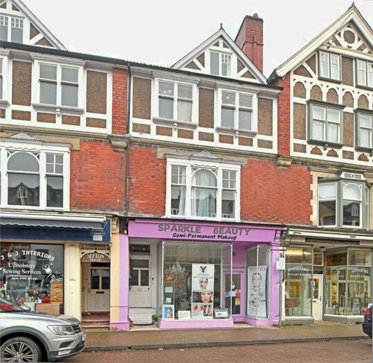 2 Bedroom Flat To Rent In Regent House, Middleton Street, Llandrindod Wells, Powys LD1