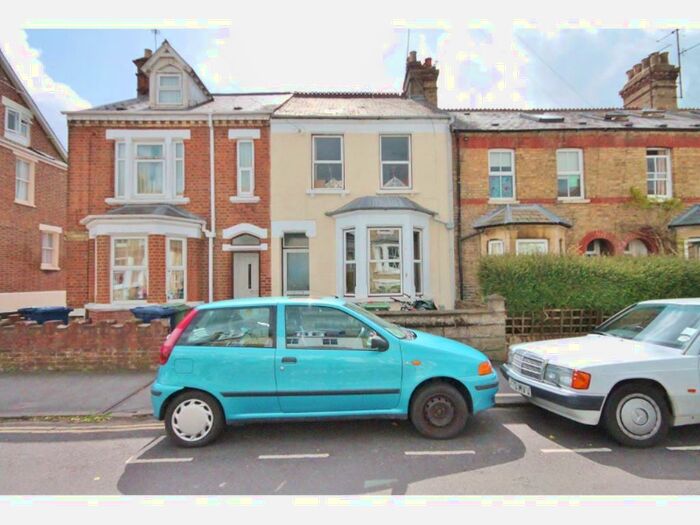 4 Bedroom Terraced House To Rent In Hurst Street, Oxford, Cowley, Oxfordshire, OX4
