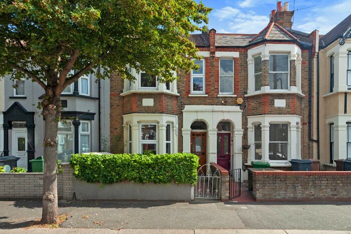 3 Bedroom Terraced House To Rent In Somerset Road, Walthamstow, London, E17