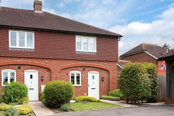 2 Bedroom End Of Terrace House For Sale In Kings Arms Court, Ockley, Dorking, RH5