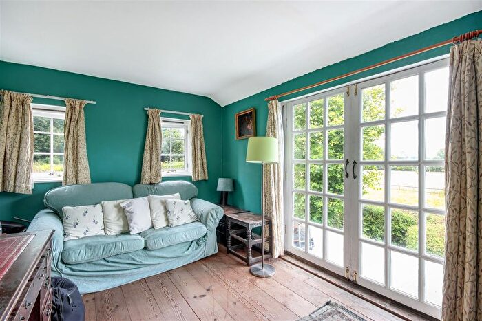 3 Bedroom Detached House For Sale In Grove Road, Penshurst, Tonbridge, TN11