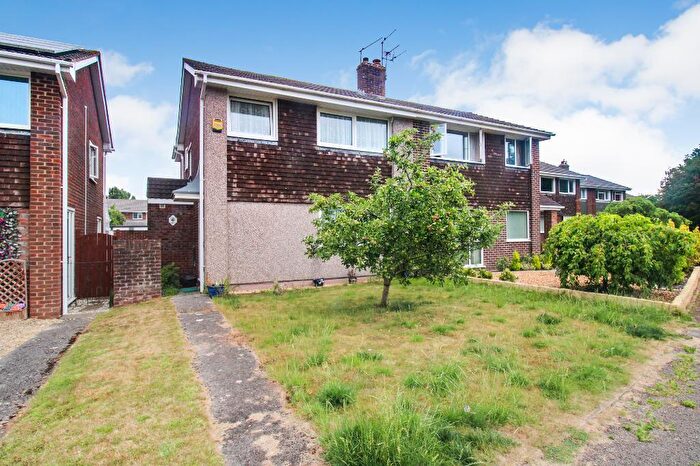 4 Bedroom Semi-Detached House For Sale In Finch Road, Chipping Sodbury, Bristol, BS37