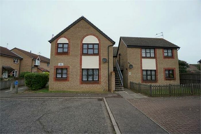 Studio To Rent In Yale Mews, Colchester, Essex., CO4