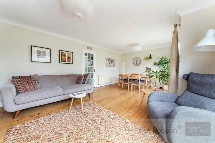 3 Bedroom Detached House To Rent In Wyncote Court, Jesmond Park East, Newcastle Upon Tyne, Tyne &amp; Wear, NE7