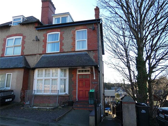 1 Bedroom Apartment To Rent In Valley Road, Llanfairfechan, Conwy, LL33