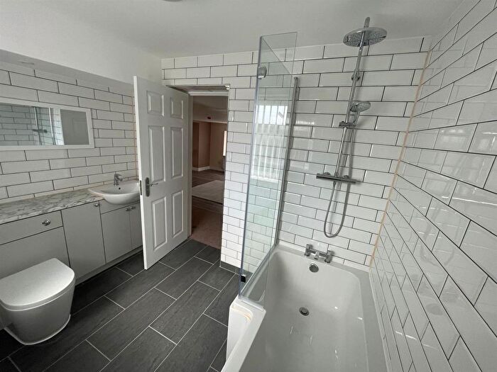 2 Bedroom Property To Rent In Stafford Street, Stafford, ST16