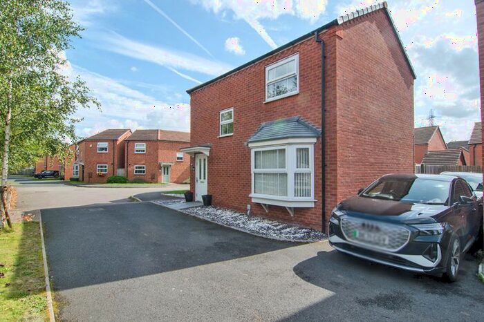 3 Bedroom Detached House To Rent In Ash Close, Norton Canes, Cannock, WS11