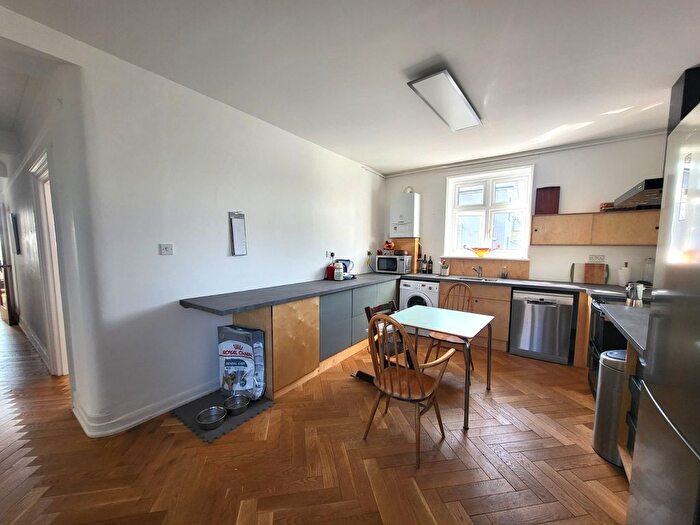 3 Bedroom Flat To Rent In The Strand, Walmer, Deal, Kent, CT14