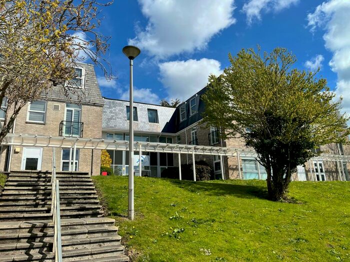 1 Bedroom Flat To Rent In St Austell, PL25