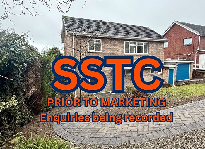 3 Bedroom Detached House For Sale In Brynglas Road, Aberystwyth, SY23