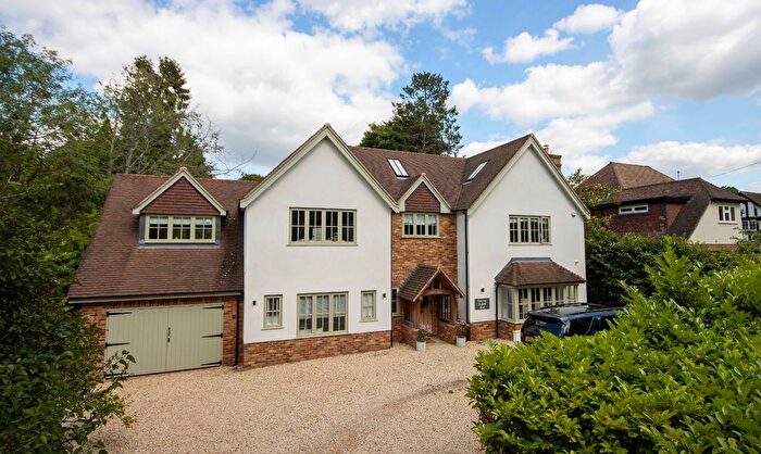 5 Bedroom Detached House For Sale In Burfield Road, Chorleywood, WD3