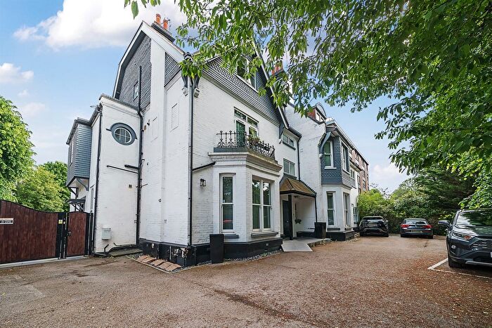 1 Bedroom Flat For Sale In Creffield Road, London, W5