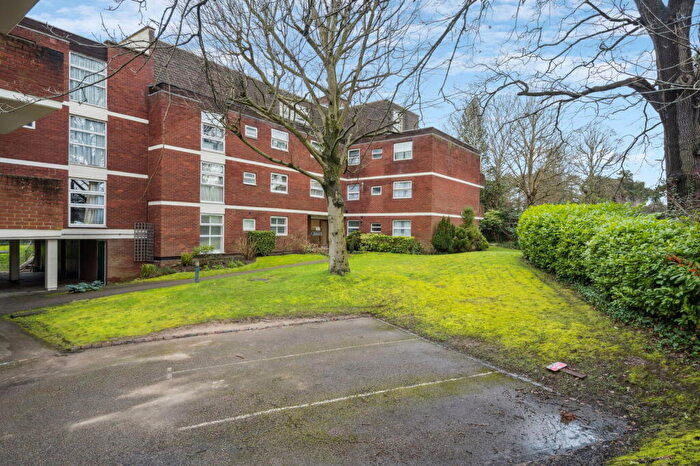 2 Bedroom Apartment For Sale In The Chequers, West End Lane, Pinner, HA5